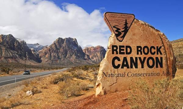 Red Rock Canyon, Las Vegas in Hindi